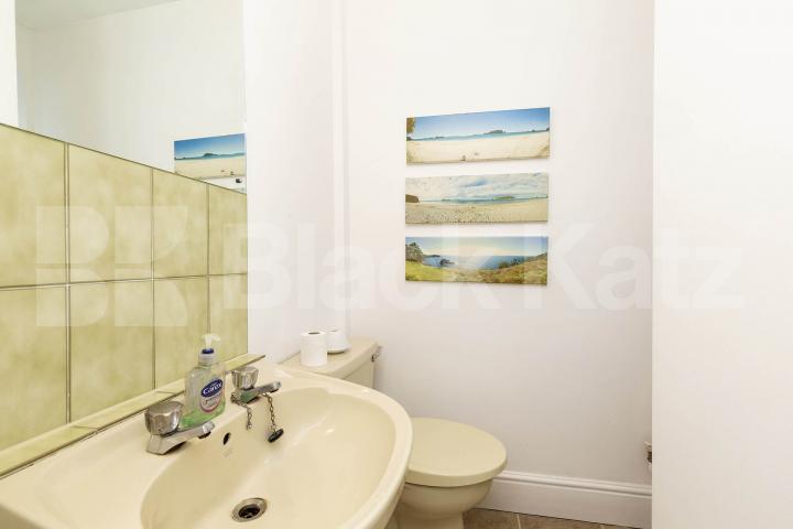 Arranged over two floors and overlooking the Regents Canal  Baring Street, Shoreditch Park